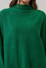 Load image into Gallery viewer, Solid Choice Tunic Sweater
