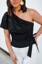 Load image into Gallery viewer, Verdusa One Shoulder Pleated Top
