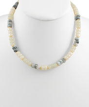 Load image into Gallery viewer, Multi Color Beaded Necklace
